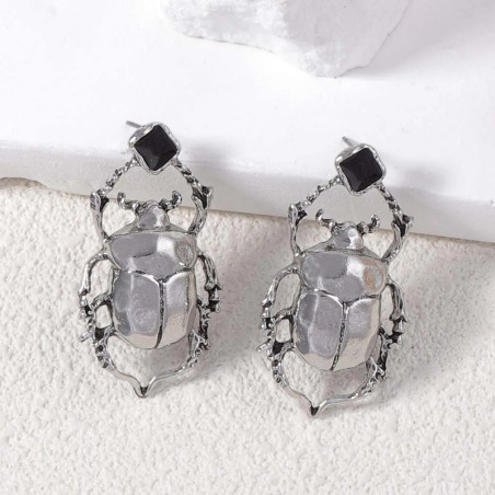 Pendientes Escarabajo Real Oscuro – Elegancia Negra & Simbolismo