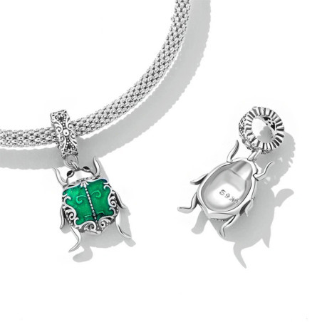 Charm Escarabajo Esmeralda Plata 925 – Talismán Original