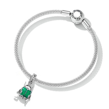 Charm Escarabajo Esmeralda Plata 925 – Talismán Original