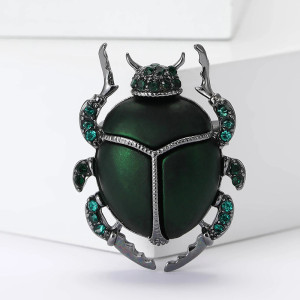 Broche Escarabajo Escarlata – Joya Elegante en 4 Colores Místicos