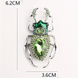 Broche Escarabajo Esmeralda – Joya Verde Única y Misteriosa