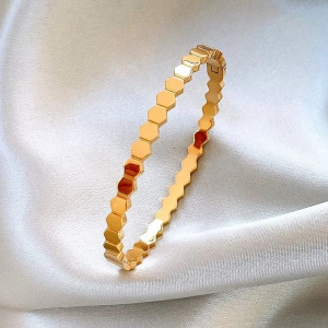 Pulsera Panal de Abeja Dorada | Joyería Original para Mujer