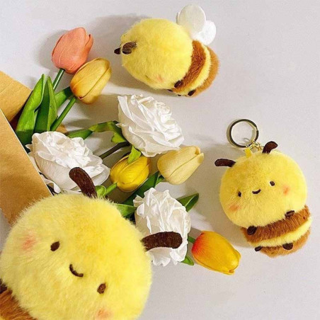 Llavero Abeja Pompón Esponjoso - ¡Accesorio Suave y Bonito!