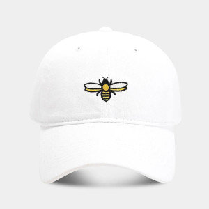 Gorra Abeja Bordada "Pequeña Alada" | Estilo Vintage & Único