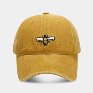 Gorra Abeja Bordada "Pequeña Alada" | Estilo Vintage & Único