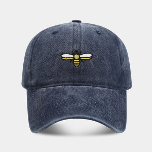 Gorra Abeja Bordada "Pequeña Alada" | Estilo Vintage & Único