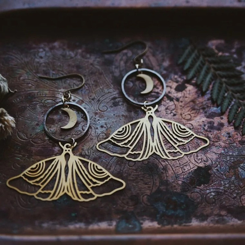 Pendientes Mariposa Luna Etérea - Joya Original y Espiritual