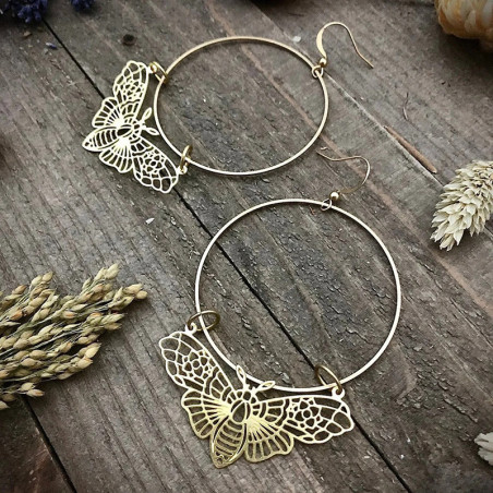 Pendientes Mariposa Círculo Dorado - Joya Bohemia y Elegante!