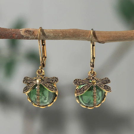 Pendientes de Libélula: ¡Elegancia Natural en Cristal de Color!