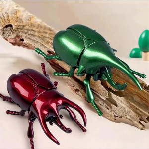 Escarabajo Mecánico de Cuerda | Juguete Dynastes Metalizado