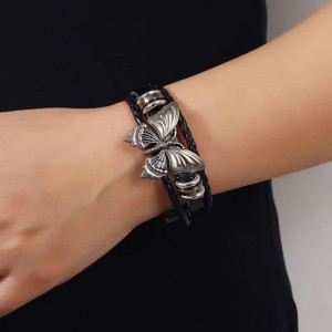 Vue portéee du Bracelet Papillon Vintage - Esprit Bohème