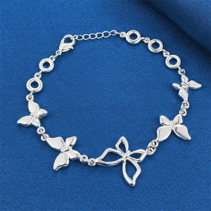 vue cocmplète du  Bracelet Papillon Argent Danse Éthérée