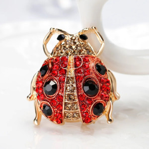 Broche Mariquita Roja de la Suerte | Joya Dorada con Strass