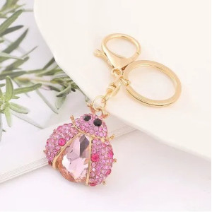 Llavero Mariquita Brillo Rubí | Regalo Original y Elegante