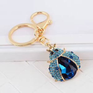 Llavero Mariquita Brillante Multicolor – Elegancia y Brillo