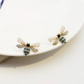 Magnifiques Boucles d'oreilles petite abeille Zircon Strass