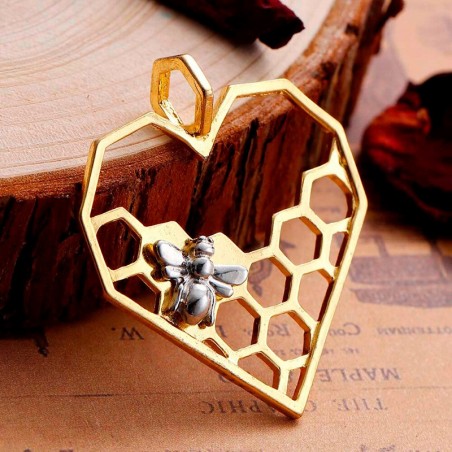 Pendentif nid d'abeille sculpté en alliage à base de Zinc couleur or et argent details