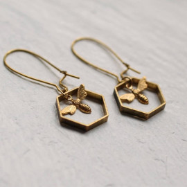 Pendientes Colgantes de Abeja en Panal | Joyas Originales