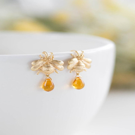 Magnifiques Pendants d'oreille abeille et goutte de miel