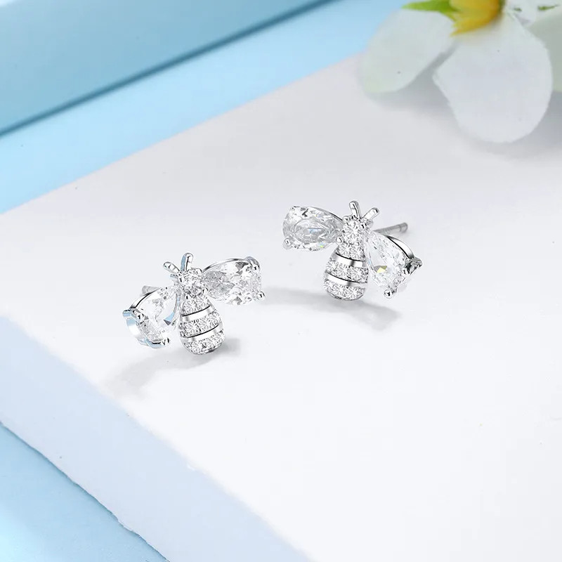 boucle d'oreilles abeille Clous d'oreille abeille précieuse zircon diamant