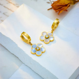 Pendants marguerite imposants