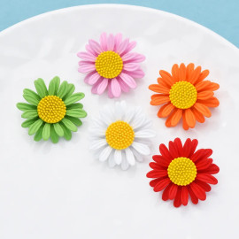 broche marguerite - Six couleurs de marguerite en métal