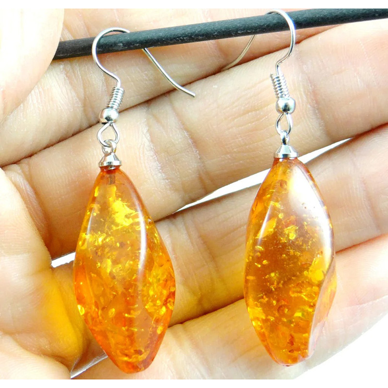 Pendants précieux couleur miel
