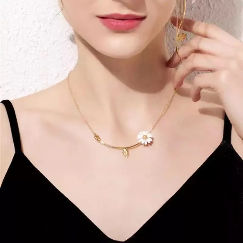 Collier marguerite star
