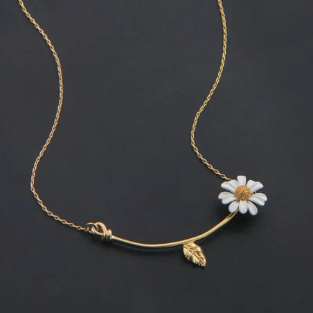 détails Collier marguerite star