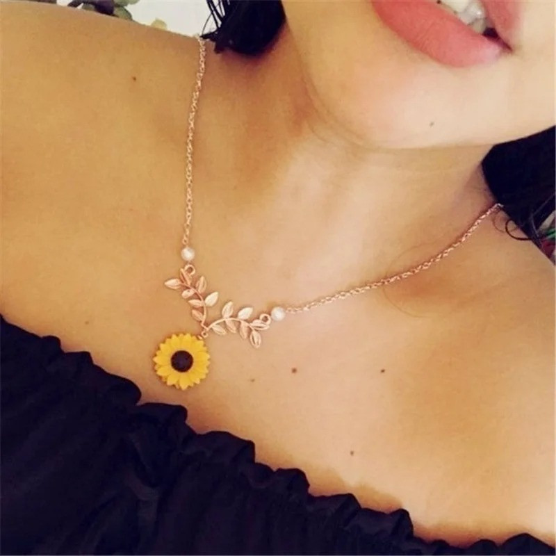 Parure tournesol  boucles d'oreilles, bracelet, pendentif et bague - pendentif