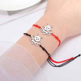 Bracelets cordelette petite abeille