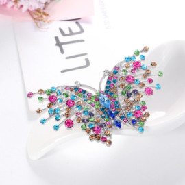 Broche Papillon aux ailes perlées et colorées de strass