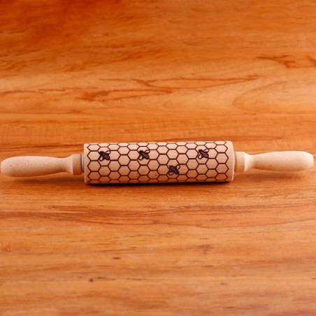 Vue complète Rouleau à pâtisserie en bois gaufré nid d'abeille
