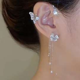 Boucles d'oreilles papillon - clip d'oreile 2 papillons strass et 3 petits pendants délicats - modèle 1