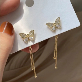 Boucles d'oreilles papillon ailes strass blancs et pendant délicats