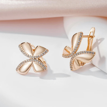 vue complète des Boucles d'oreilles papillon en or rose