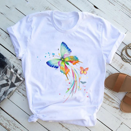 T-shirt Vol de Papillons aux Couleurs Vives modèle 2