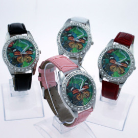 Montre Papillon Cadran Strass Grand Papillon avec bracelet en cuir - 4 couleurs au choix!
