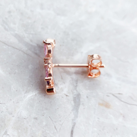 Vue détaillée des Petites Boucles d'oreilles Libéllule en Argent Sterling 925 avec Pierres en Zircon