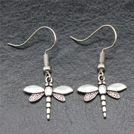 Détails des Boucles d'oreilles Libéllule Couleur argent antique Argent