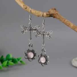 Boucles d'oreilles Pendantes Libéllule Vintage Couleur Argent avec Fleur Pierre Rose