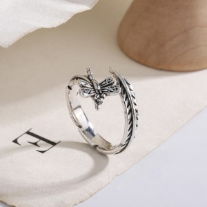 Bague Libéllule Vintage en Argent Sterling 925 Design Libellule et Feuilles couleur Argent