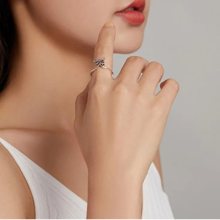 Vue Portée Bague Libéllule en Argent Sterling 925 - Deisgn Petite Libéllule et Cœur