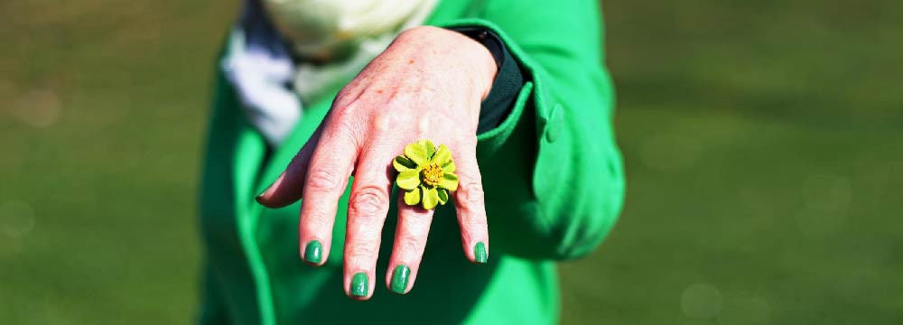 Anillo de abeja: mujer, plata, chapado oro y ajustable